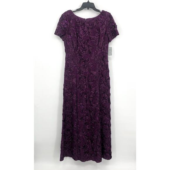 ALEX EVENINGS Women's Rosette Lace A-Line Gown Size 12 Purple Eggplant NWT - Picture 3 of 12